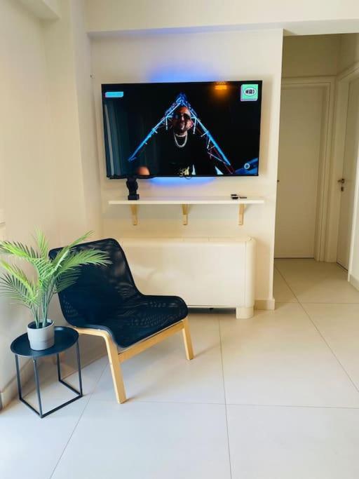New 2Bd Aprt With Shared Rooftop Pool D3 Афіни Екстер'єр фото
